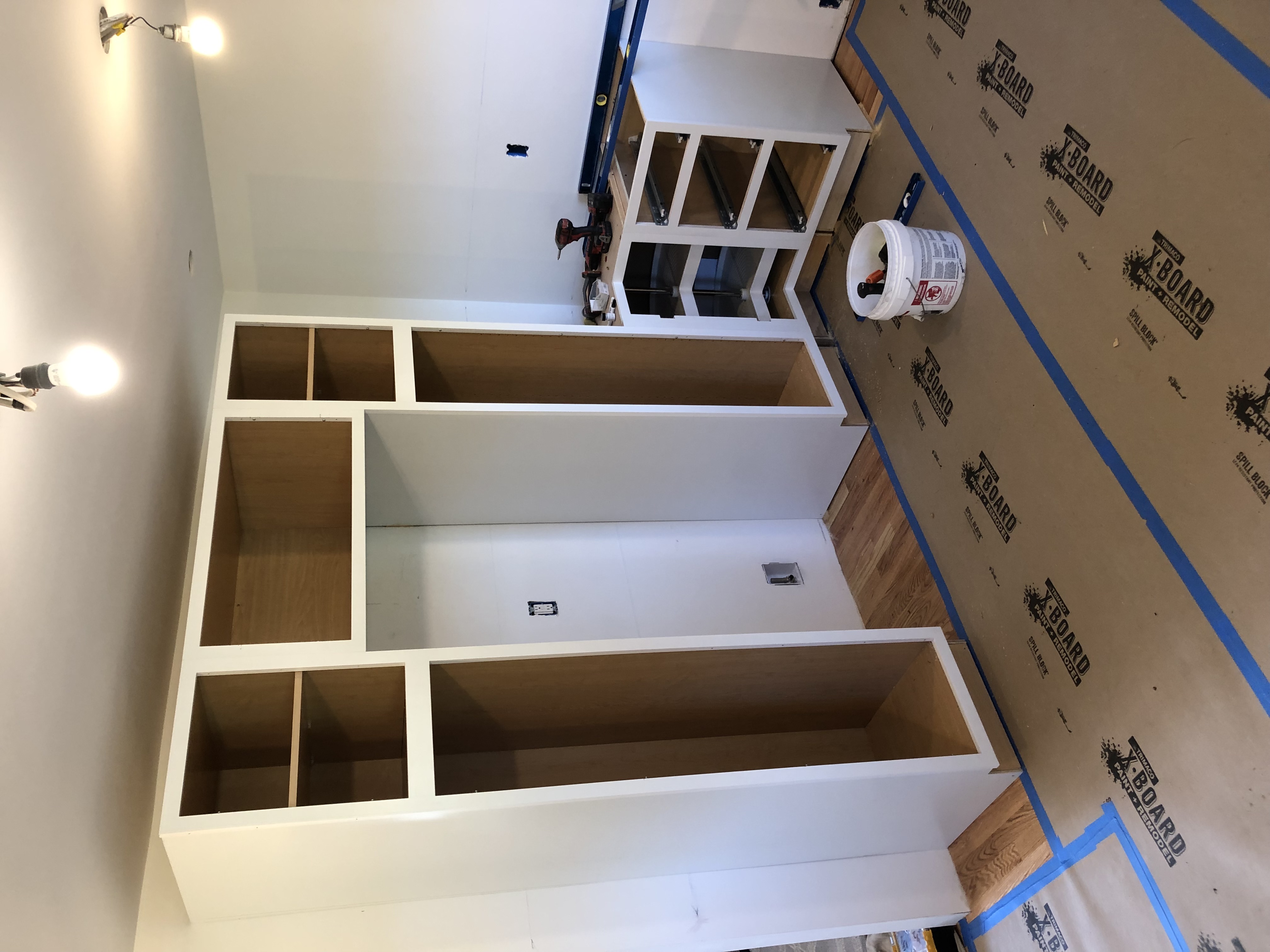 Walk-In Closet System