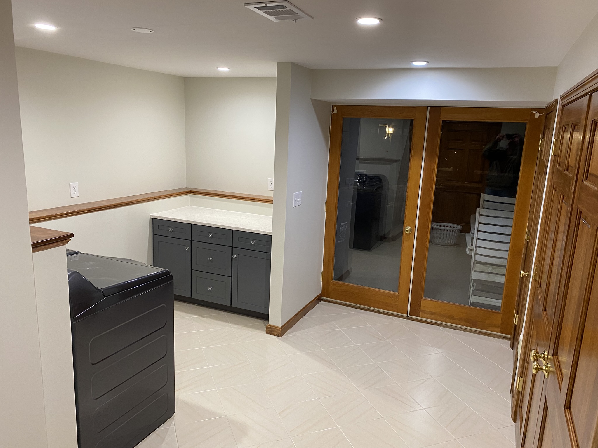 Basement Laundry Room Renovation